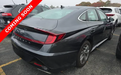 More photos of 2021 Hyundai Sonata SEL at Auto Boutique Ohio, OH
