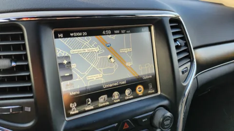 More photos of 2017 Jeep Grand Cherokee Limited at Auto Boutique Ohio, OH