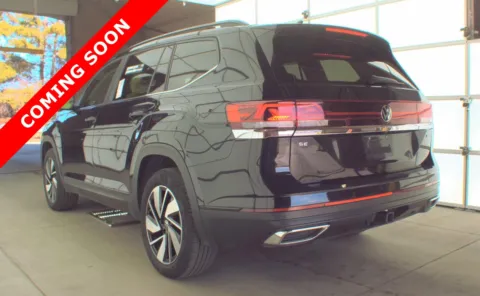 More photos of 2024 Volkswagen Atlas 2.0T SE w/Technology at Auto Boutique Ohio, OH