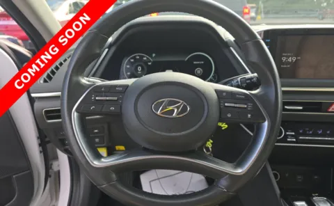 More photos of 2023 Hyundai Sonata SEL at Auto Boutique Ohio, OH