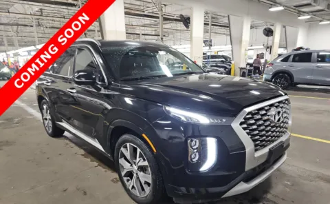 Another view of 2021 Hyundai Palisade Limited for sale in Columbus, OH at Auto Boutique Ohio