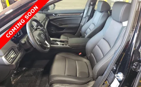 More photos of 2022 Honda Accord Sedan Sport at Auto Boutique Ohio, OH