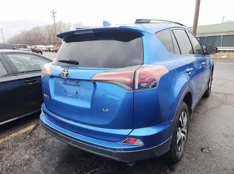 More photos of 2018 Toyota RAV4 LE at Auto Boutique Ohio, OH