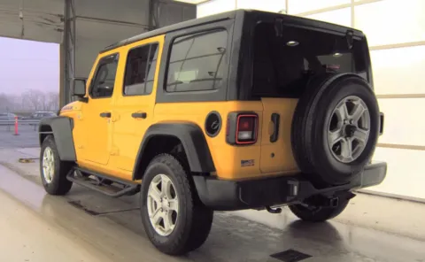 More photos of 2020 Jeep Wrangler Unlimited Sport S at Auto Boutique Ohio, OH