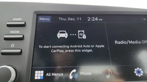 More photos of 2023 Hyundai Elantra SEL at Auto Boutique Ohio, OH