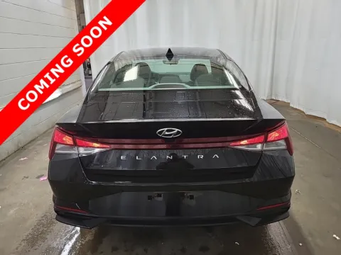 More photos of 2023 Hyundai Elantra SEL at Auto Boutique Ohio, OH