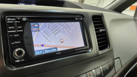 More photos of 2014 Toyota Sienna XLE at Auto Boutique Ohio, OH