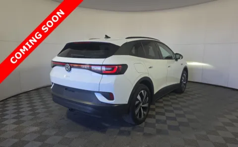 More photos of 2023 Volkswagen ID.4 Pro at Auto Boutique Ohio, OH