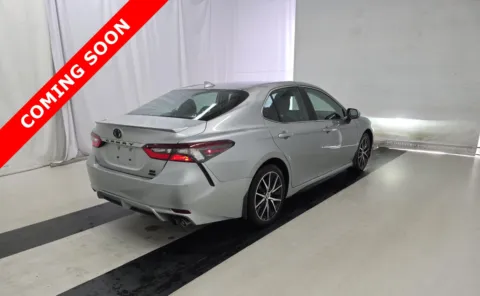 More photos of 2023 Toyota Camry SE at Auto Boutique Ohio, OH
