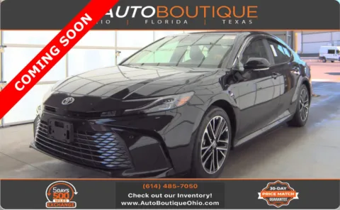 Black 2025 Toyota Camry XLE for sale in Columbus, OH