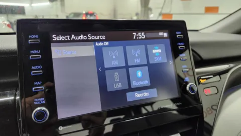 More photos of 2021 Toyota Camry XLE at Auto Boutique Ohio, OH