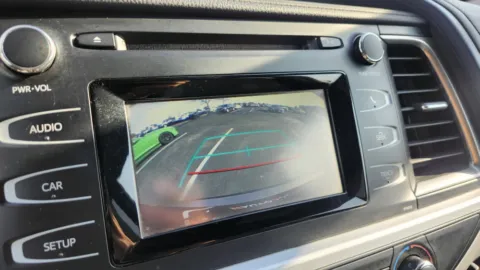 Photos of 2019 Toyota Highlander LE for sale in Columbus, OH at Auto Boutique Ohio