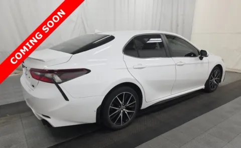 More photos of 2023 Toyota Camry SE at Auto Boutique Ohio, OH