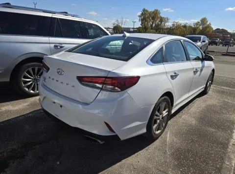 Photos of 2018 Hyundai Sonata SEL for sale in Columbus, OH at Auto Boutique Ohio