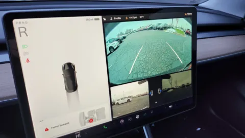 More photos of 2019 Tesla Model 3 Long Range at Auto Boutique Ohio, OH