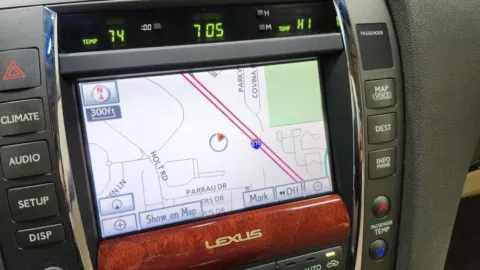 Photos of 2012 Lexus ES 350 for sale in Columbus, OH at Auto Boutique Ohio