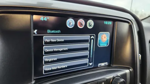 More photos of 2016 Chevrolet Silverado 1500 LT at Auto Boutique Ohio, OH