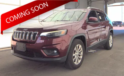 Red 2019 Jeep Cherokee Latitude for sale in Columbus, OH