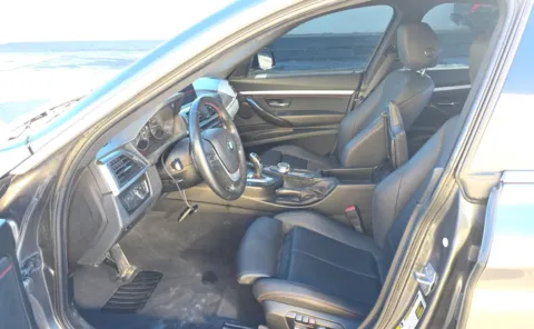 More photos of 2018 BMW 3 Series 330i xDrive at Auto Boutique Ohio, OH