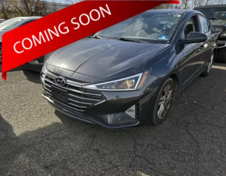 Gray 2020 Hyundai Elantra SEL for sale in Columbus, OH