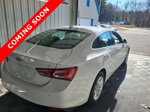 Another view of 2022 Chevrolet Malibu LT for sale in Columbus, OH at Auto Boutique Ohio