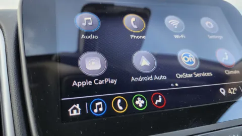 More photos of 2022 Chevrolet Malibu LT at Auto Boutique Ohio, OH