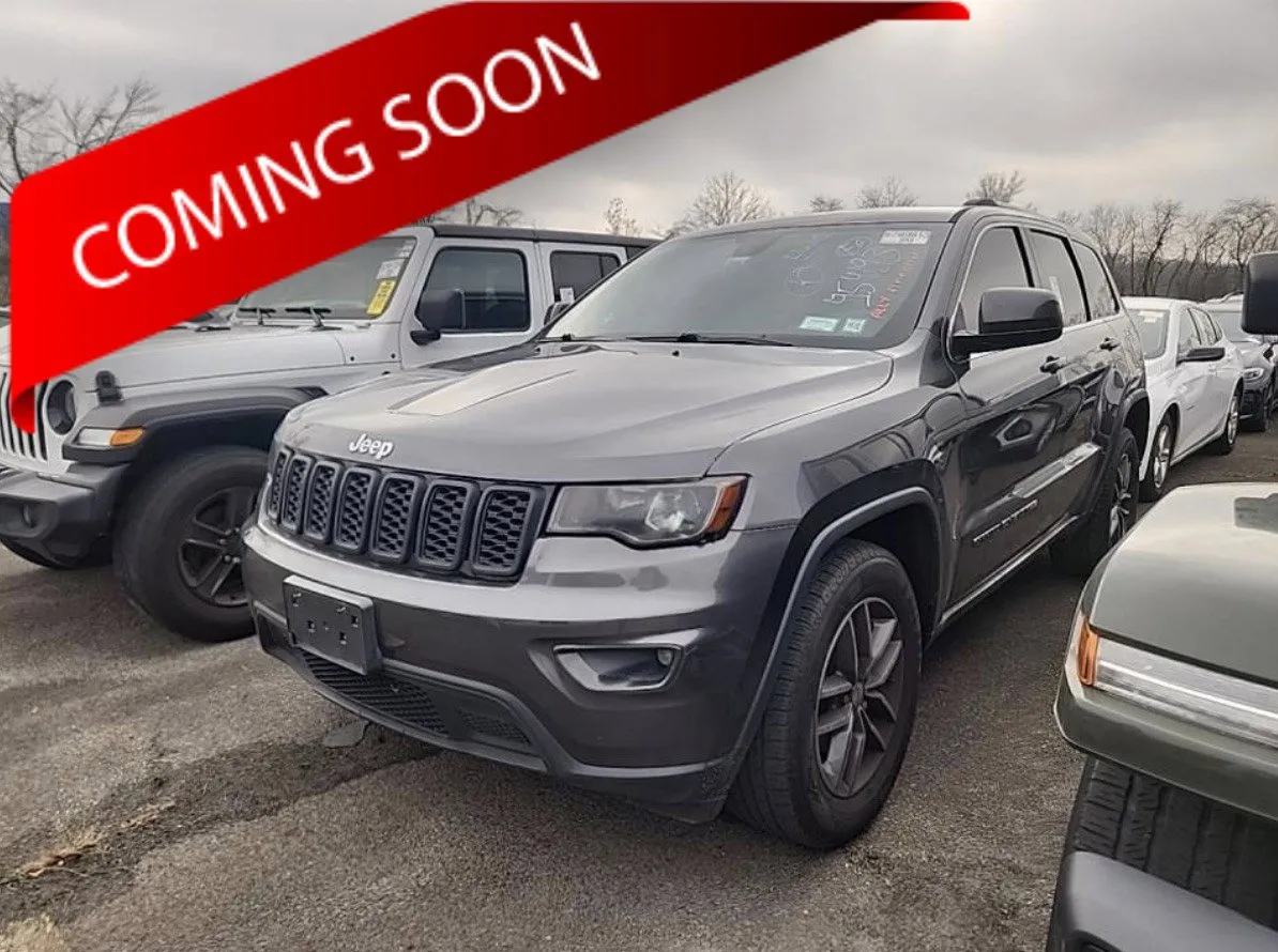 Gray 2018 Jeep Grand Cherokee Laredo E for sale in Columbus, OH