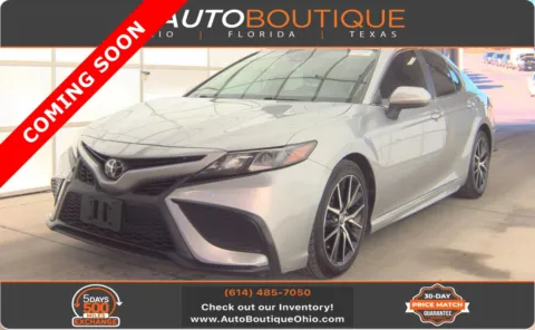 Silver 2021 Toyota Camry SE for sale in Columbus, OH