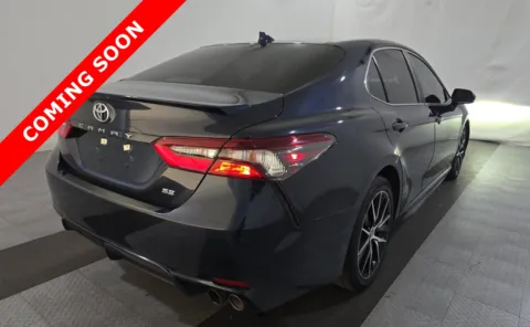 More photos of 2021 Toyota Camry SE at Auto Boutique Ohio, OH