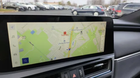 More photos of 2023 Lexus ES 300h Luxury at Auto Boutique Ohio, OH