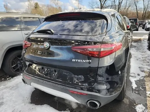 More photos of 2018 Alfa Romeo Stelvio Ti at Auto Boutique Ohio, OH