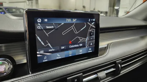 More photos of 2021 Lincoln Corsair Standard at Auto Boutique Ohio, OH