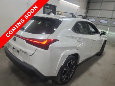 More photos of 2022 Lexus UX 250h at Auto Boutique Ohio, OH