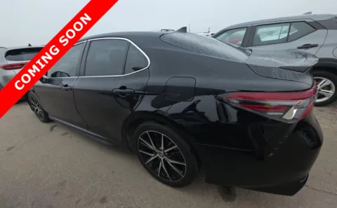 More photos of 2022 Toyota Camry SE at Auto Boutique Ohio, OH