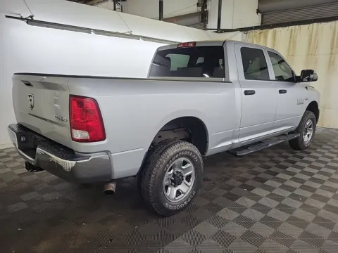 More photos of 2016 Ram 2500 Tradesman at Auto Boutique Ohio, OH