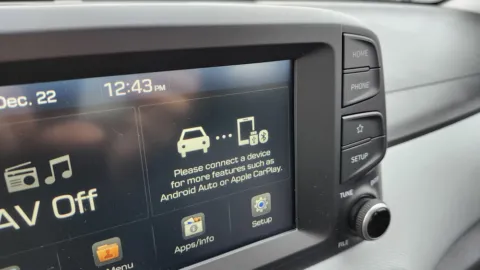 More photos of 2020 Hyundai Kona SE at Auto Boutique Ohio, OH