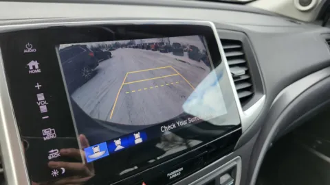 More photos of 2018 Honda Pilot EX-L at Auto Boutique Ohio, OH