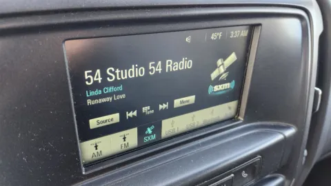 More photos of 2019 GMC Sierra 1500 Limited at Auto Boutique Ohio, OH