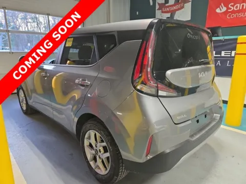 More photos of 2023 Kia Soul LX at Auto Boutique Ohio, OH