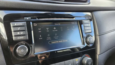 More photos of 2020 Nissan Rogue S at Auto Boutique Ohio, OH