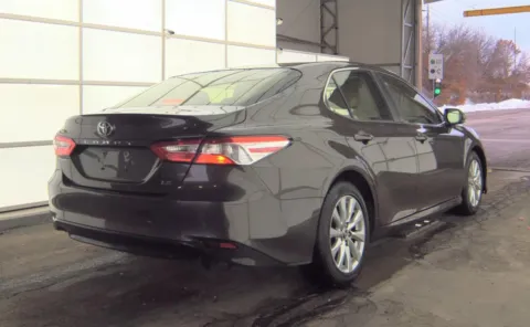 More photos of 2018 Toyota Camry LE at Auto Boutique Ohio, OH