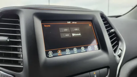 More photos of 2021 Jeep Cherokee Latitude Plus at Auto Boutique Ohio, OH