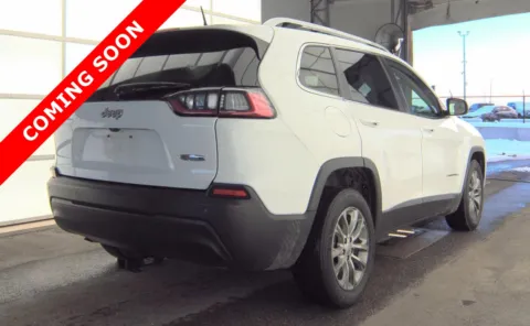 More photos of 2021 Jeep Cherokee Latitude Plus at Auto Boutique Ohio, OH