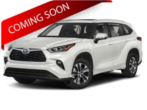 Black 2020 Toyota Highlander XLE for sale in Columbus, OH