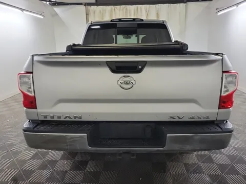More photos of 2019 Nissan Titan SV at Auto Boutique Ohio, OH