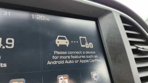 More photos of 2018 Hyundai Elantra SEL at Auto Boutique Ohio, OH