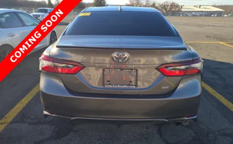More photos of 2021 Toyota Camry SE at Auto Boutique Ohio, OH