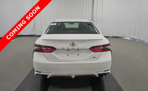 More photos of 2022 Toyota Camry SE at Auto Boutique Ohio, OH