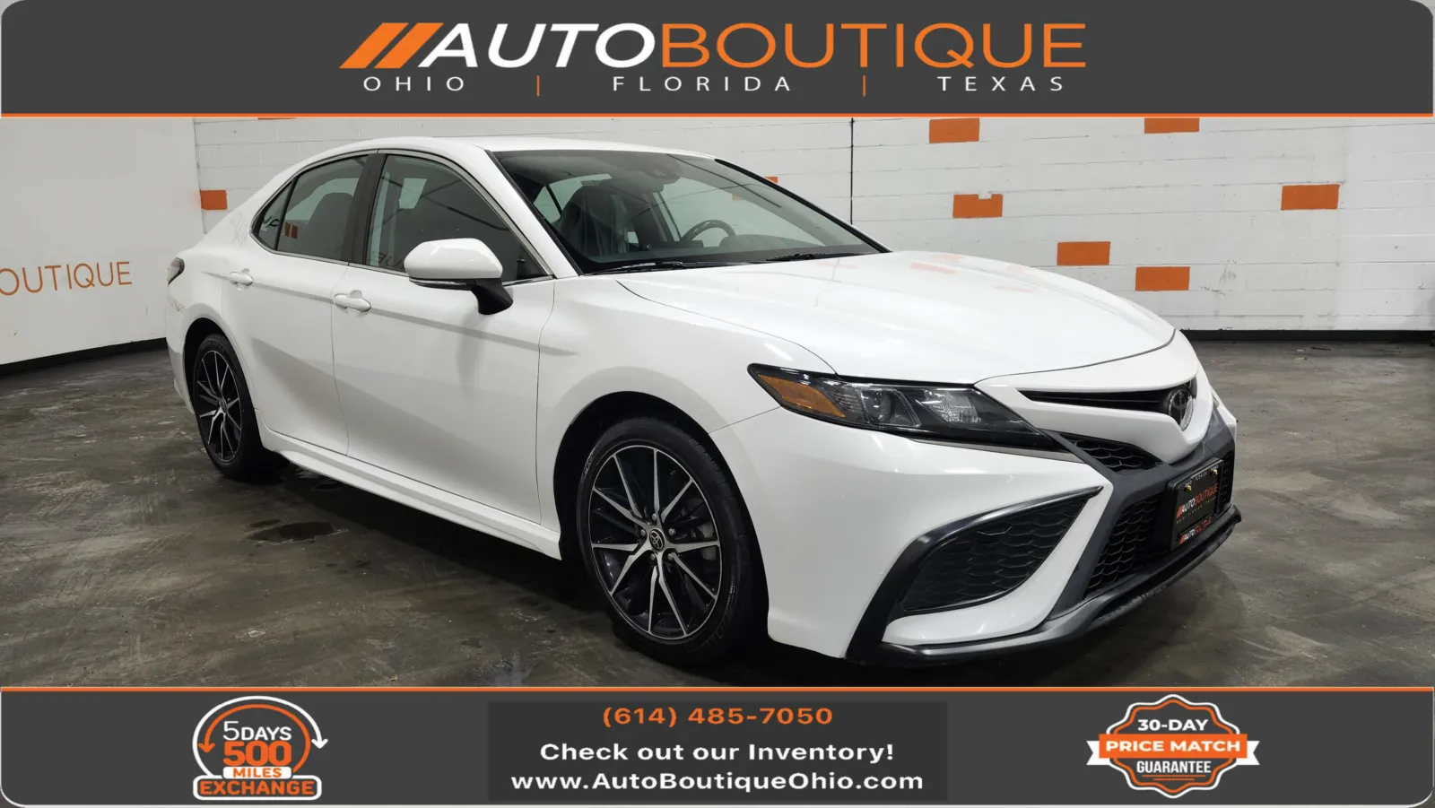 White 2022 Toyota Camry SE for sale in Columbus, OH