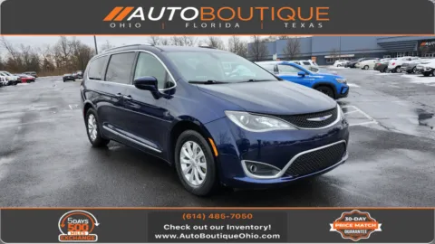 Blue 2018 Chrysler Pacifica Touring L for sale in Columbus, OH